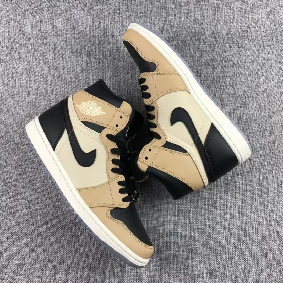 JORDAN 1 Retro High - Mushroom Sneakers - Black Unisex Streetwear Limited Edition