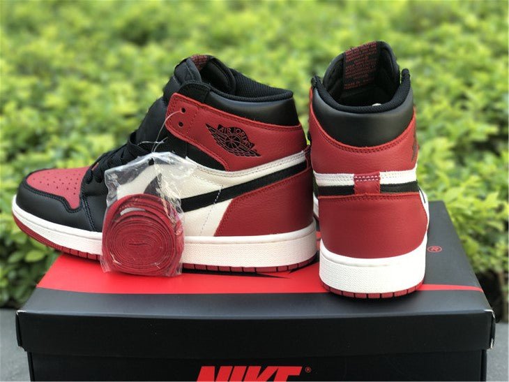 JORDAN 1 Retro High - Bred Toe Sneakers Unisex Streetwear Limited Edition