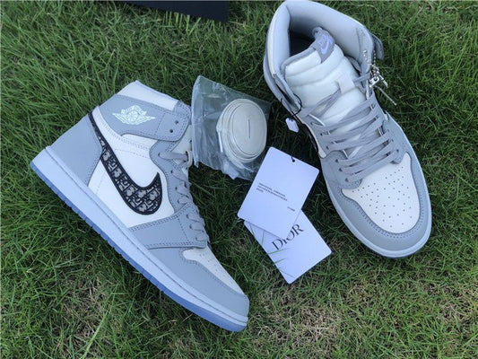 JORDAN 1 Retro High - Dior Sneakers - Black Unisex Streetwear Limited Edition