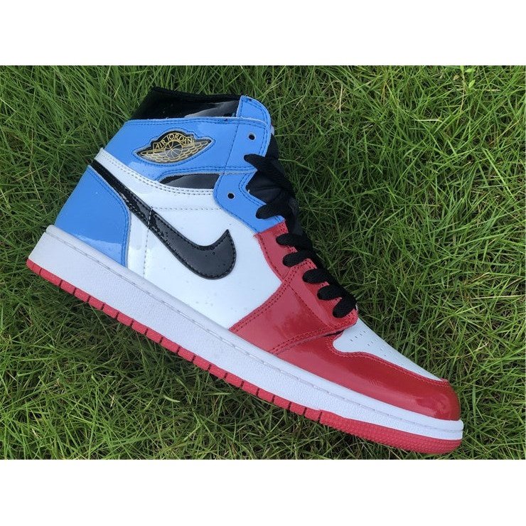 JORDAN 1 Retro High - Fearless Unc Chicago Sneakers - Black Unisex Streetwear Limited Edition