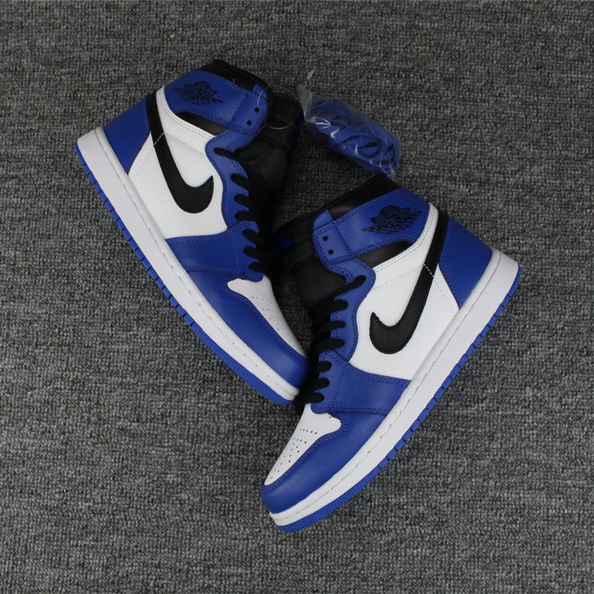 JORDAN 1 Retro High - Game Royal Sneakers - Black Unisex Streetwear Limited Edition