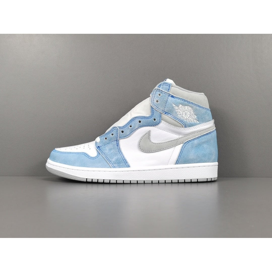 JORDAN 1 Retro High - Hyper Royale Smoke Sneakers - Grey Unisex Streetwear Limited Edition