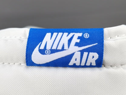 JORDAN 1 Retro High - Hyper Royale Smoke Sneakers - Grey Unisex Streetwear Limited Edition