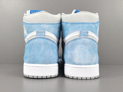JORDAN 1 Retro High - Hyper Royale Smoke Sneakers - Grey Unisex Streetwear Limited Edition