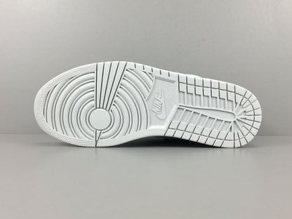 JORDAN 1 Retro High - Hyper Royale Smoke Sneakers - Grey Unisex Streetwear Limited Edition