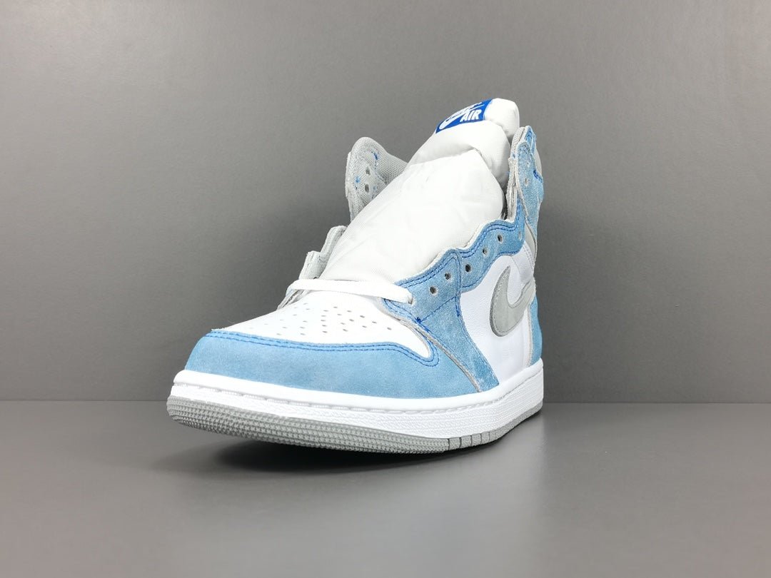 JORDAN 1 Retro High - Hyper Royale Smoke Sneakers - Grey Unisex Streetwear Limited Edition
