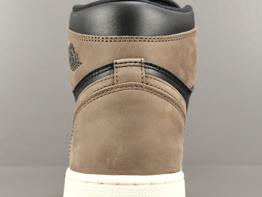 JORDAN 1 Retro High - Palomino - Cream Unisex Streetwear Limited Edition