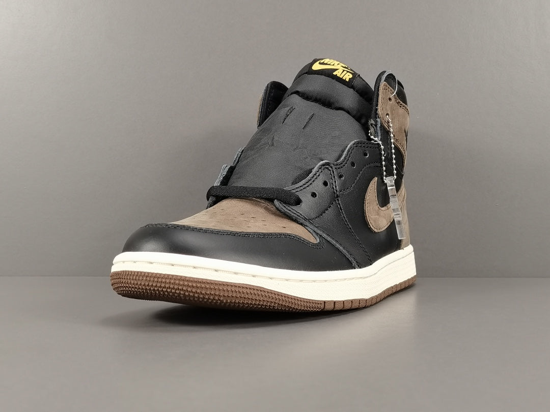 JORDAN 1 Retro High - Palomino - Cream Unisex Streetwear Limited Edition