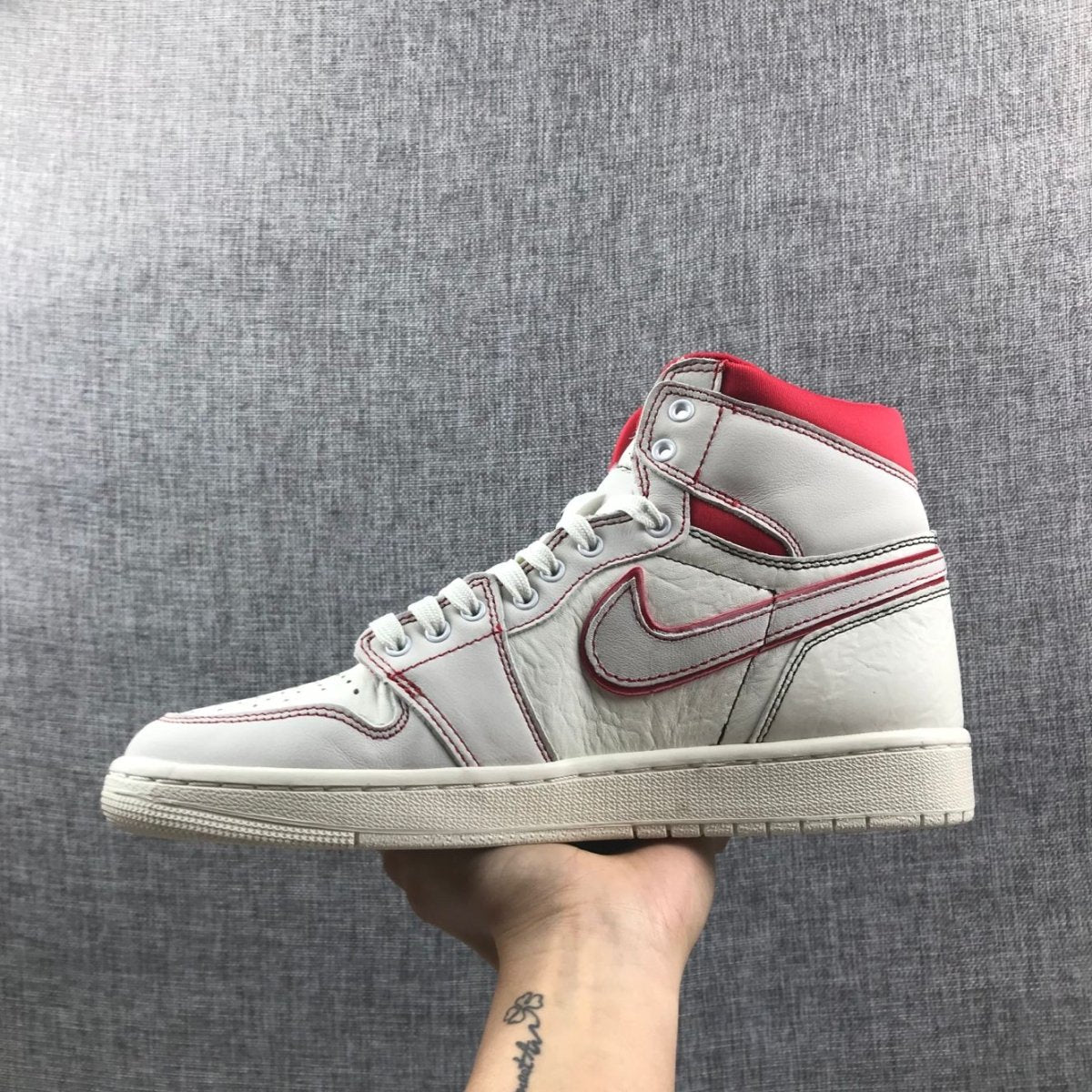 JORDAN 1 Retro High - Phantom Gym Sneakers - Red Unisex Streetwear Limited Edition