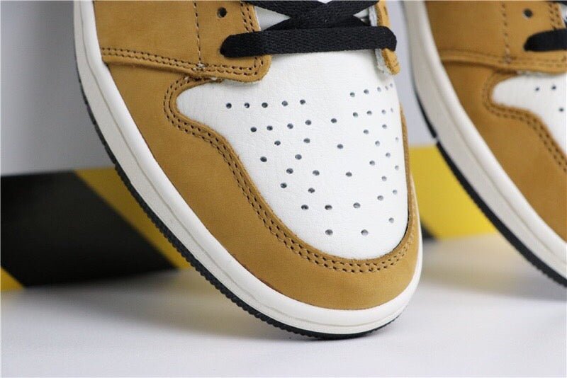JORDAN 1 Retro High - Rookie Of The Year Sneakers - Black Unisex Streetwear Limited Edition