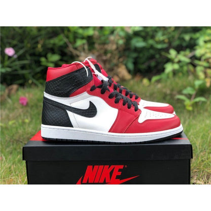 JORDAN 1 Retro High - Satin Snake Chicago Sneakers - Black Unisex Streetwear Limited Edition