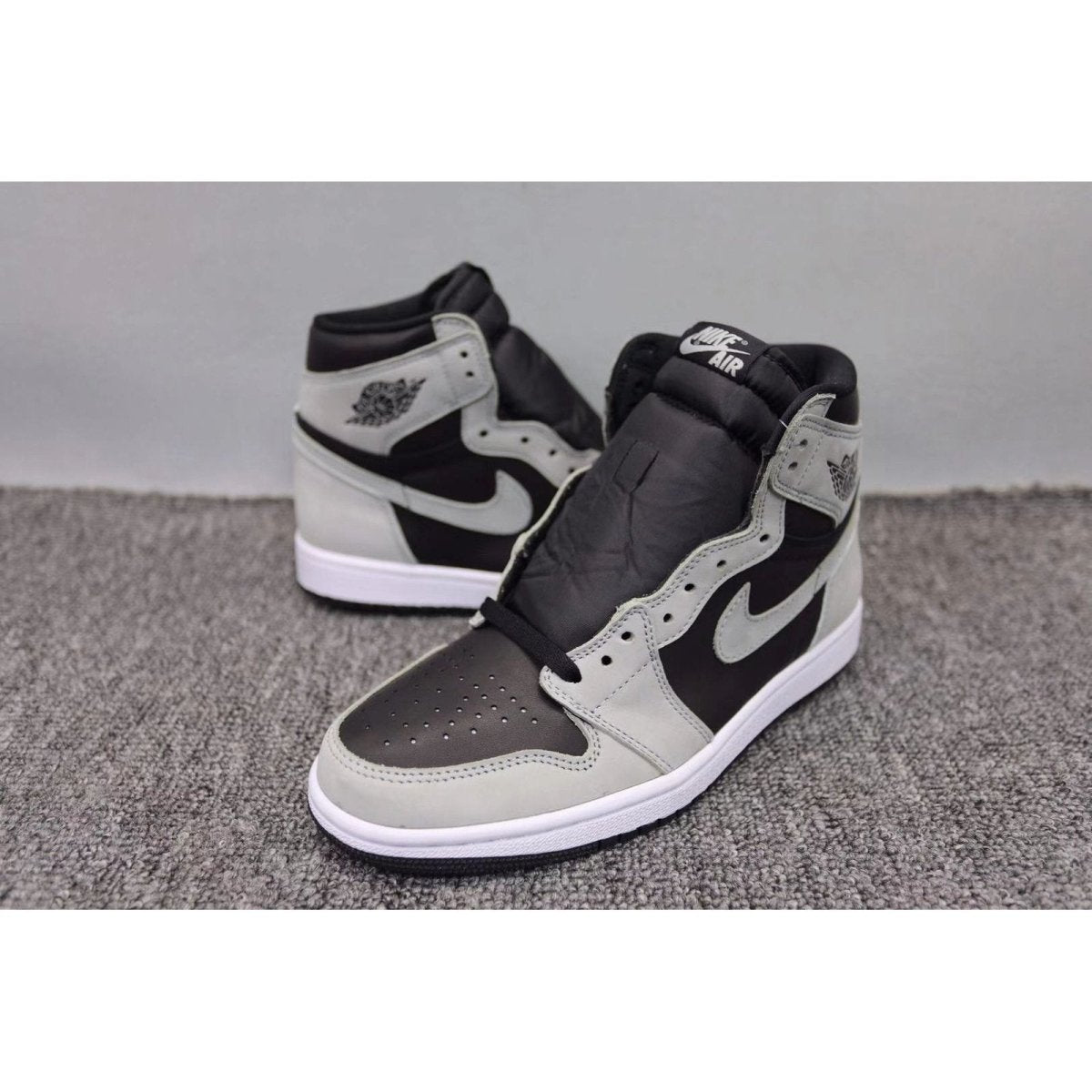 JORDAN 1 Retro High - Shadow 2.0 Sneakers - Black Unisex Streetwear Limited Edition
