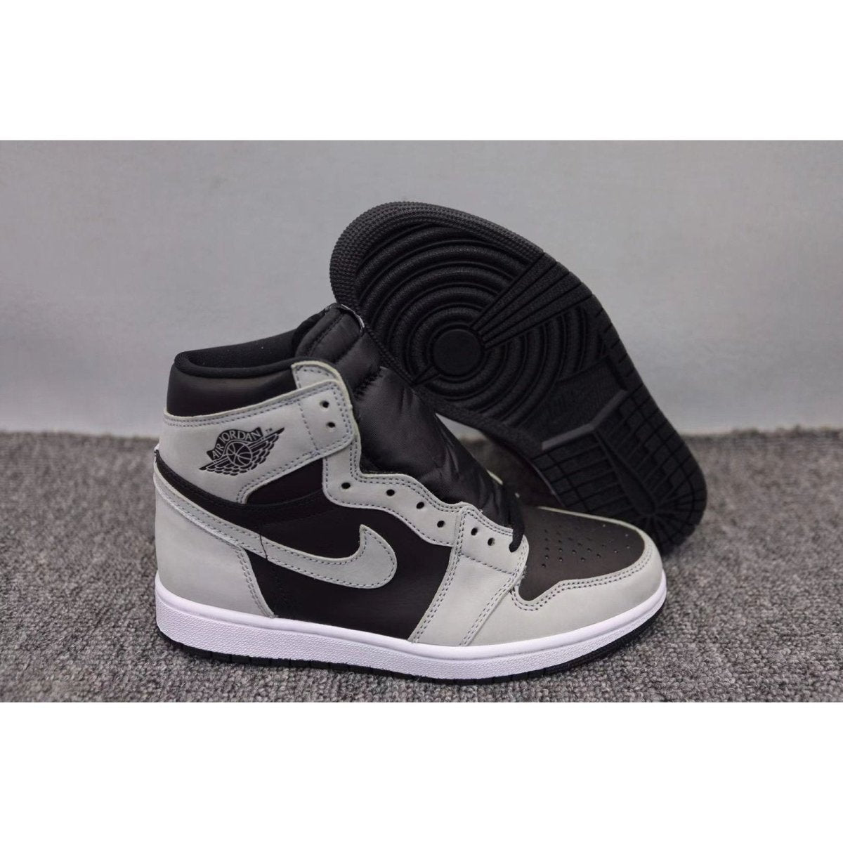 JORDAN 1 Retro High - Shadow 2.0 Sneakers - Black Unisex Streetwear Limited Edition
