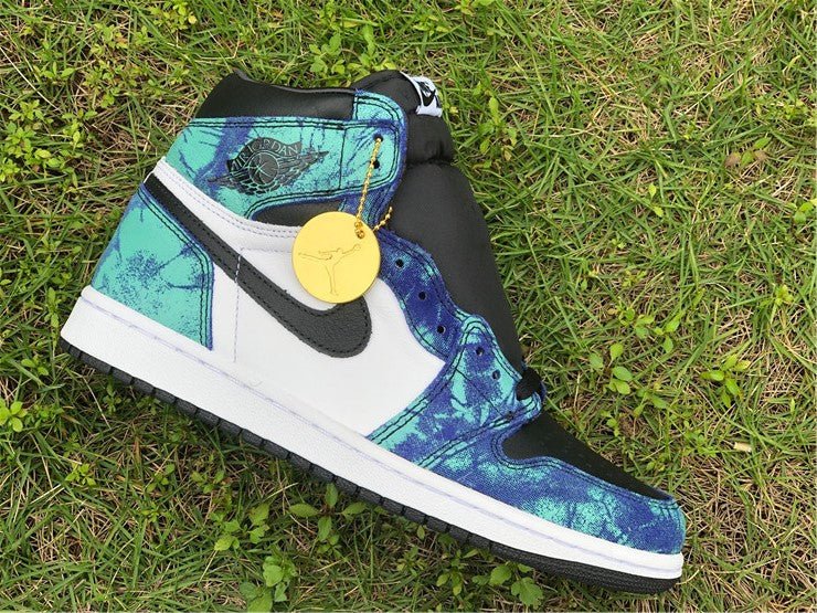 JORDAN 1 Retro High - Tie Dye Sneakers - Black Unisex Streetwear Limited Edition
