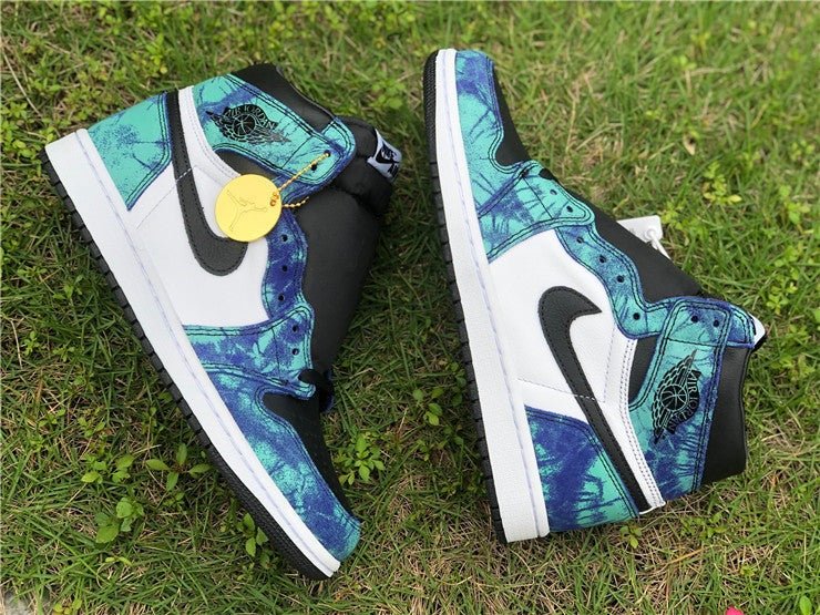 JORDAN 1 Retro High - Tie Dye Sneakers - Black Unisex Streetwear Limited Edition