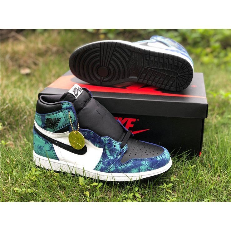 JORDAN 1 Retro High - Tie Dye Sneakers - Black Unisex Streetwear Limited Edition