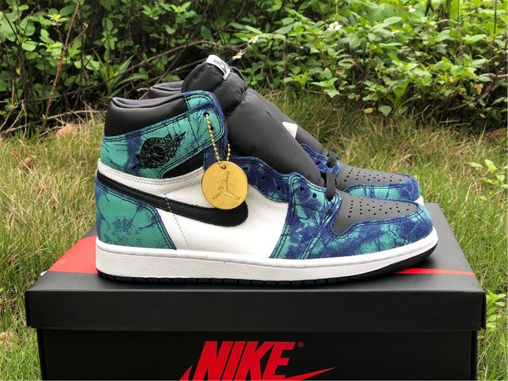 JORDAN 1 Retro High - Tie Dye Sneakers - Black Unisex Streetwear Limited Edition