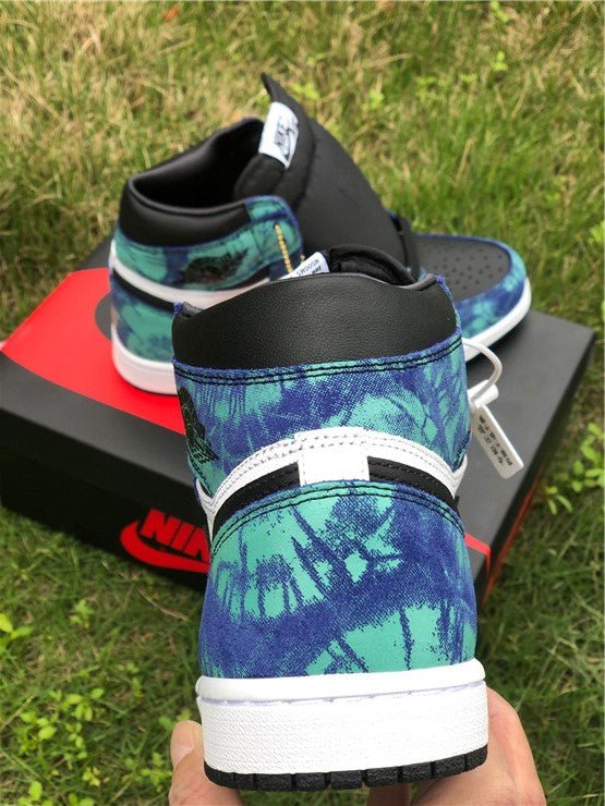 JORDAN 1 Retro High - Tie Dye Sneakers - Black Unisex Streetwear Limited Edition