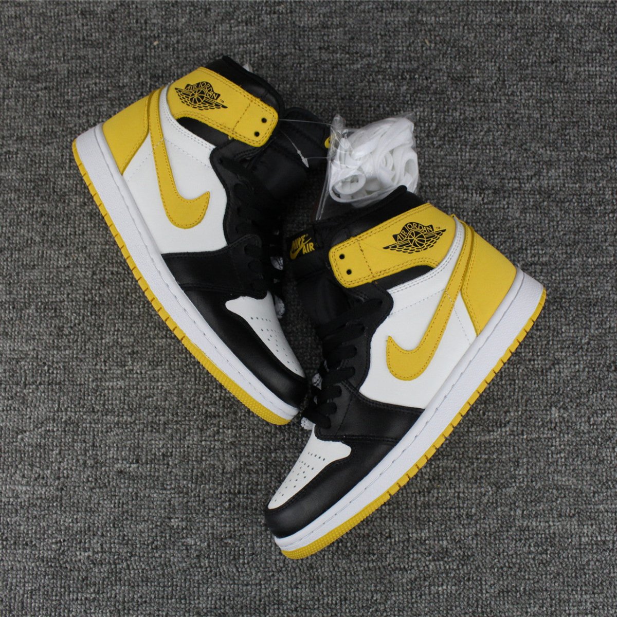 JORDAN 1 Retro High - Ochre Sneakers - Yellow Unisex Streetwear Limited Edition