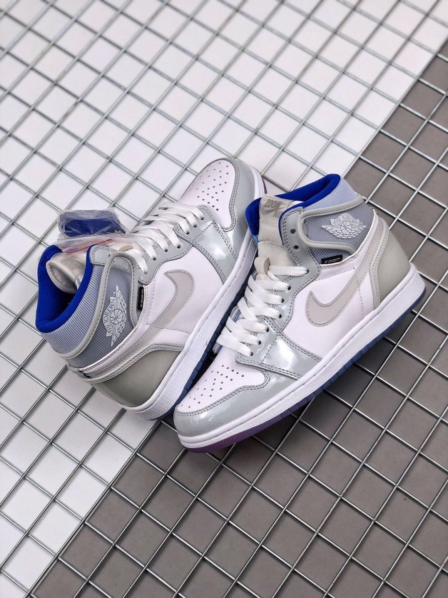 JORDAN 1 Retro High - Zoom Racer Blue Sneakers - White Unisex Streetwear Limited Edition
