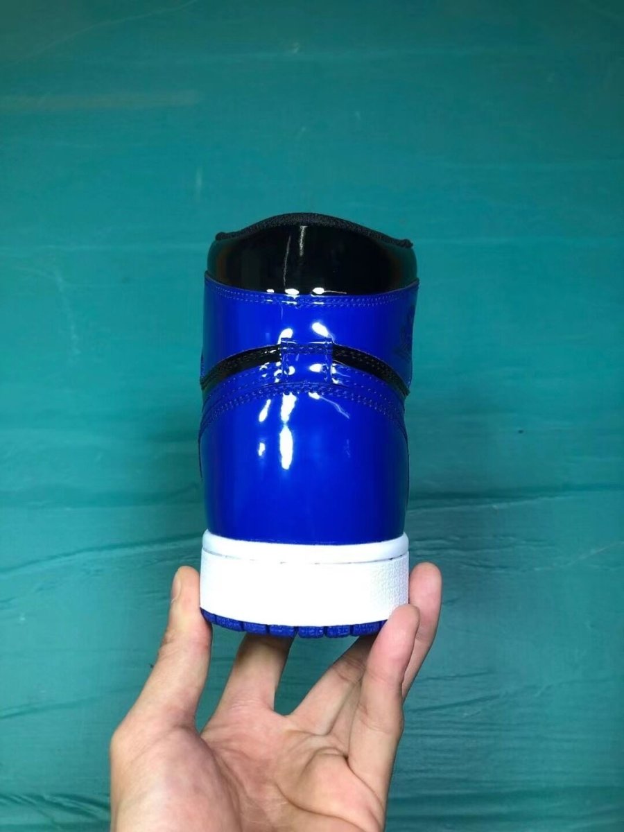 JORDAN 1 Retro - Royal - Black Unisex Streetwear Limited Edition