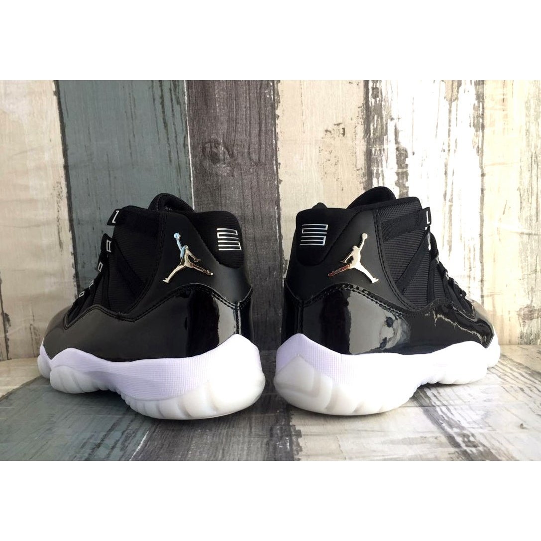 JORDAN 11 Retro - Jubilee Sneakers - Black Unisex Streetwear Limited Edition
