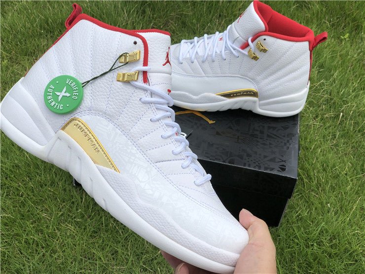 JORDAN 12 Retro - Fiba Sneakers - Black Unisex Streetwear Limited Edition