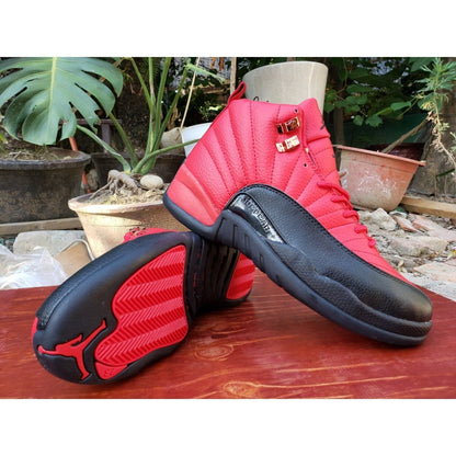JORDAN 12 Retro - Reverse Flu Game Sneakers - Black Unisex Streetwear Limited Edition