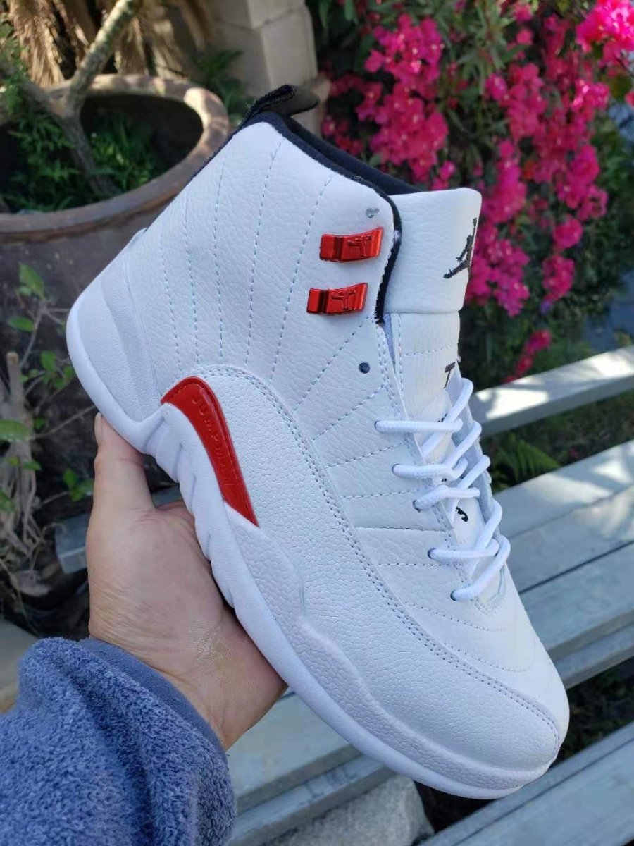 JORDAN 12 Retro - Twist Sneakers - Black Unisex Streetwear Limited Edition