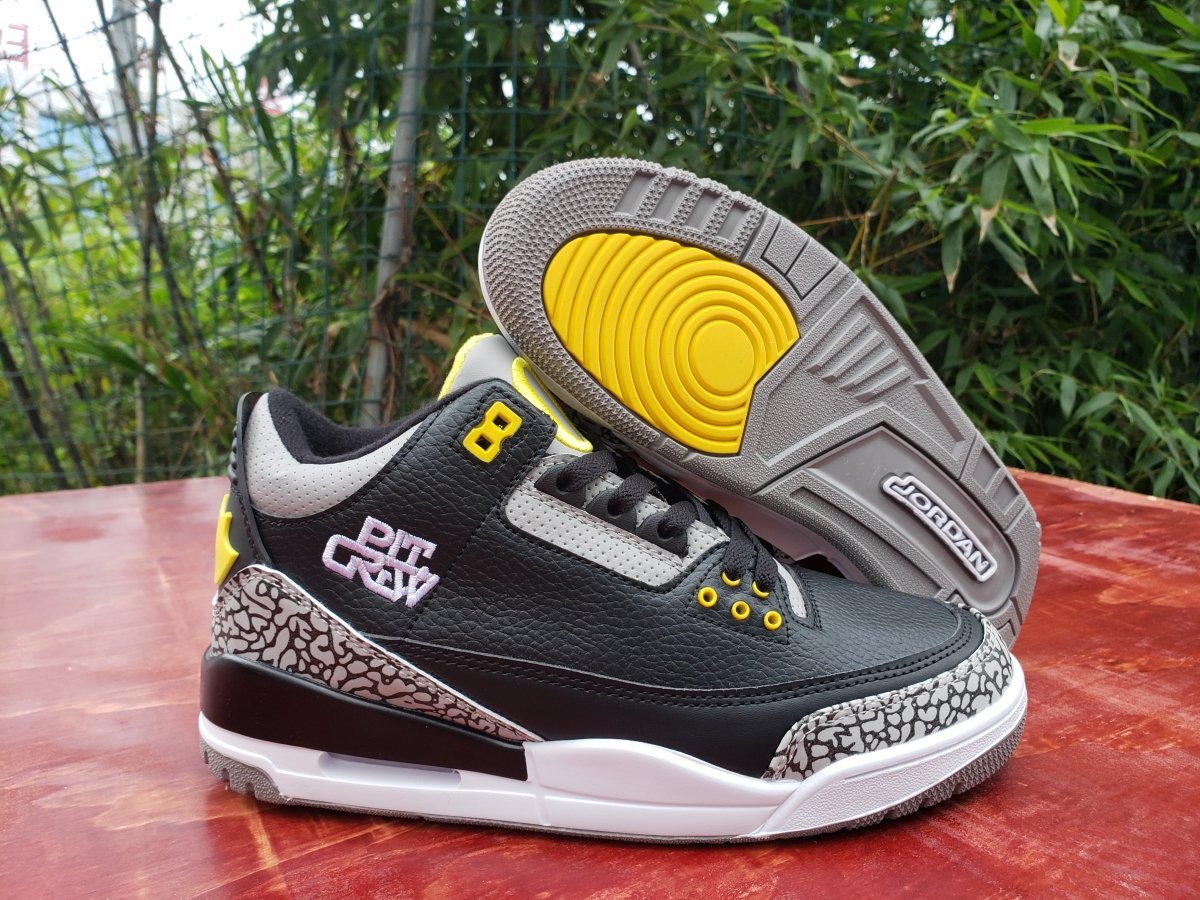 JORDAN 3 Retro - Oregon Ducks Pit Crew Sneakers - Black Unisex Streetwear Limited Edition