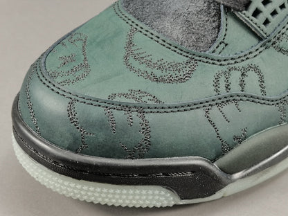 JORDAN 4 - Kaws Olive Sneakers - Black Unisex Streetwear Limited Edition