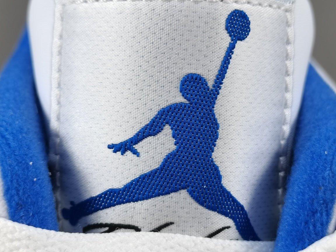 JORDAN 4 - Motorsports Sneakers - Black Unisex Streetwear Limited Edition - Introducing the Jordan 4 Motorsport, a dynamic sneaker inspired by the exhilarating world of motorsports.