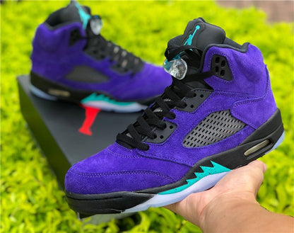 JORDAN 5 Retro - Alternate Grape Sneakers - Black Unisex Streetwear Limited Edition