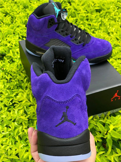 JORDAN 5 Retro - Alternate Grape Sneakers - Black Unisex Streetwear Limited Edition