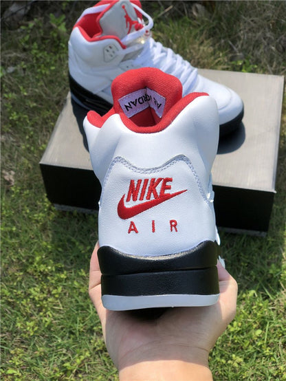 JORDAN 5 Retro - Fire Silver Tongue Sneakers - Red Unisex Streetwear Limited Edition