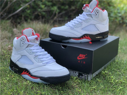 JORDAN 5 Retro - Fire Silver Tongue Sneakers - Red Unisex Streetwear Limited Edition