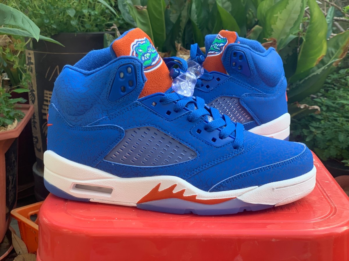 JORDAN 5 Retro - Florida Gators Sneakers - Black Unisex Streetwear Limited Edition