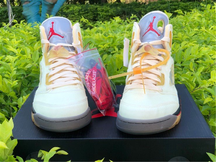JORDAN 5 Retro - Off-white Sail Sneakers Unisex Streetwear Limited Edition