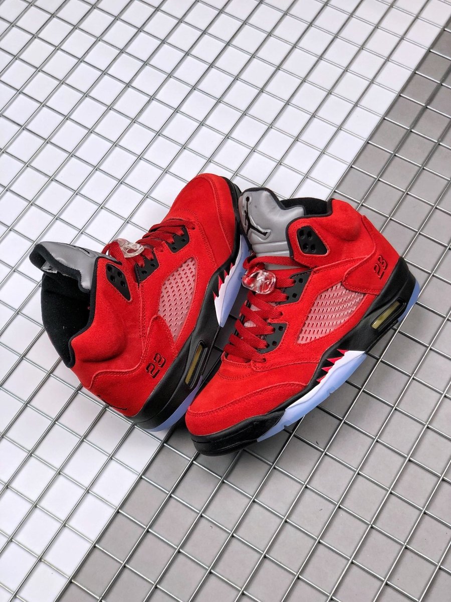 JORDAN 5 Retro - Racing Bull Sneakers - Red Unisex Streetwear Limited Edition