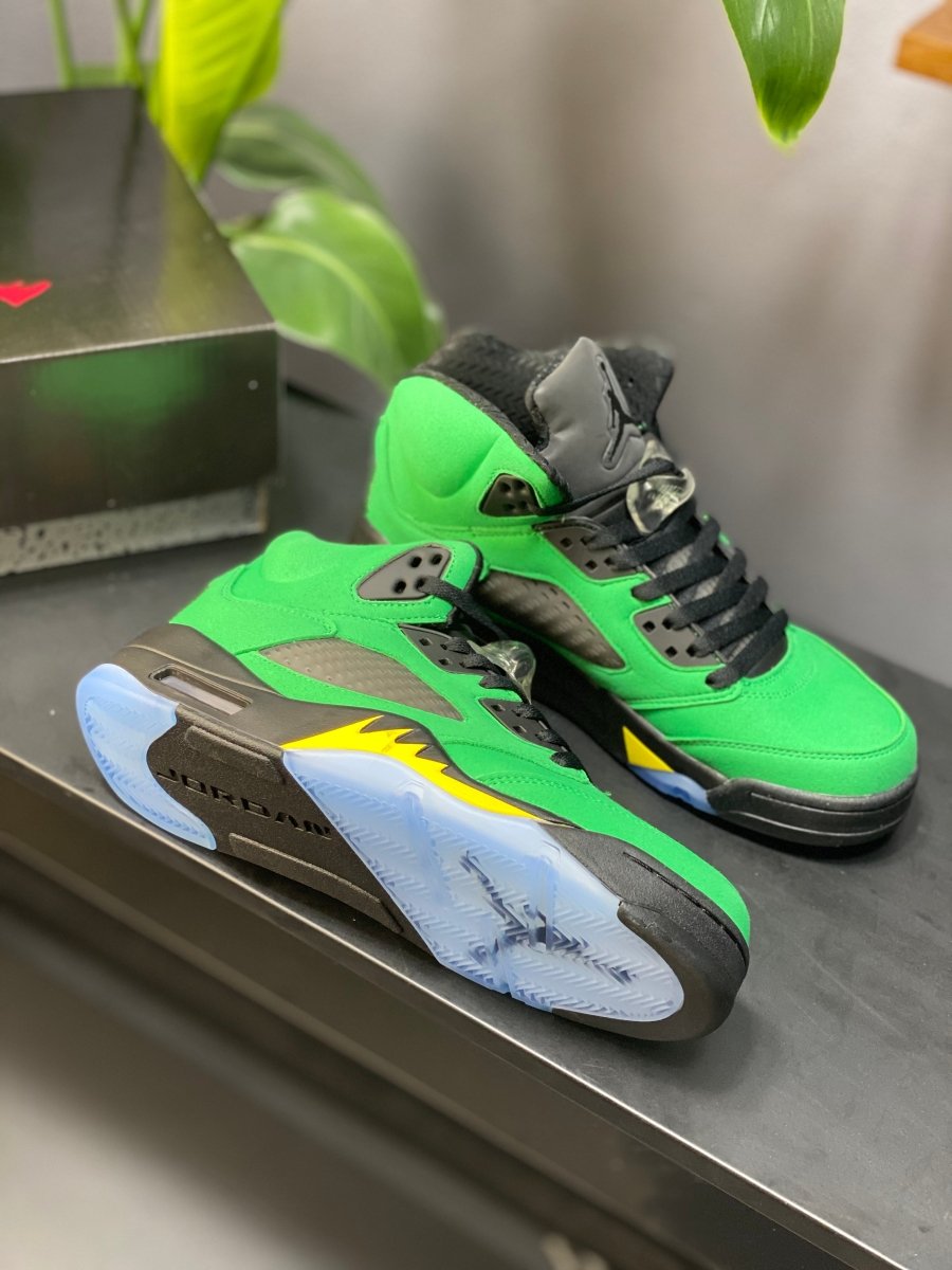 JORDAN 5 Retro - Se Oregon Sneakers - Black Unisex Streetwear Limited Edition