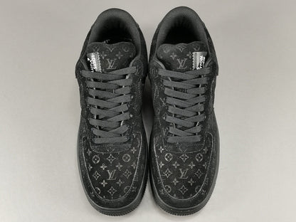 NIKE Air Force 1 - Louis Vuitton - Sneakers - Black Unisex Streetwear Limited Edition - Introducing the Air Force 1 Custom Louis Vuitton Black/Black shoes C a pinnacle of luxury