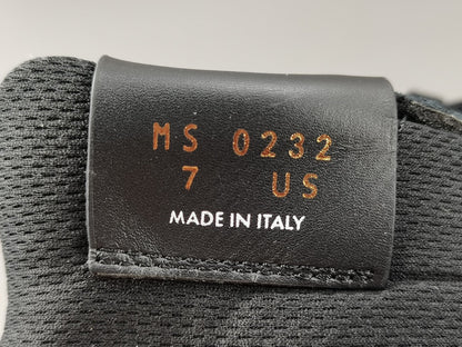 NIKE Air Force 1 - Louis Vuitton - Sneakers - Black Unisex Streetwear Limited Edition - Introducing the Air Force 1 Custom Louis Vuitton Black/Black shoes C a pinnacle of luxury