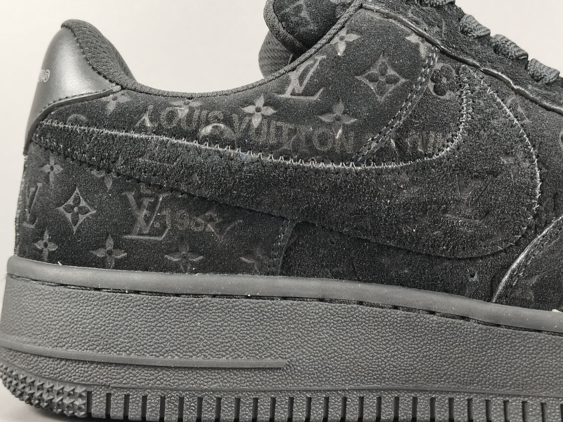 NIKE Air Force 1 - Louis Vuitton - Sneakers - Black Unisex Streetwear Limited Edition - Introducing the Air Force 1 Custom Louis Vuitton Black/Black shoes C a pinnacle of luxury