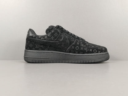 NIKE Air Force 1 - Louis Vuitton - Sneakers - Black Unisex Streetwear Limited Edition - Introducing the Air Force 1 Custom Louis Vuitton Black/Black shoes C a pinnacle of luxury