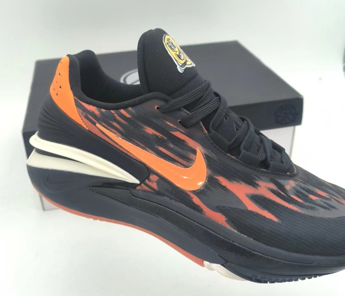 NIKE Air Zoom G.t. Cut 2 - Phantom Orange Sneakers - Black Unisex Streetwear Limited Edition