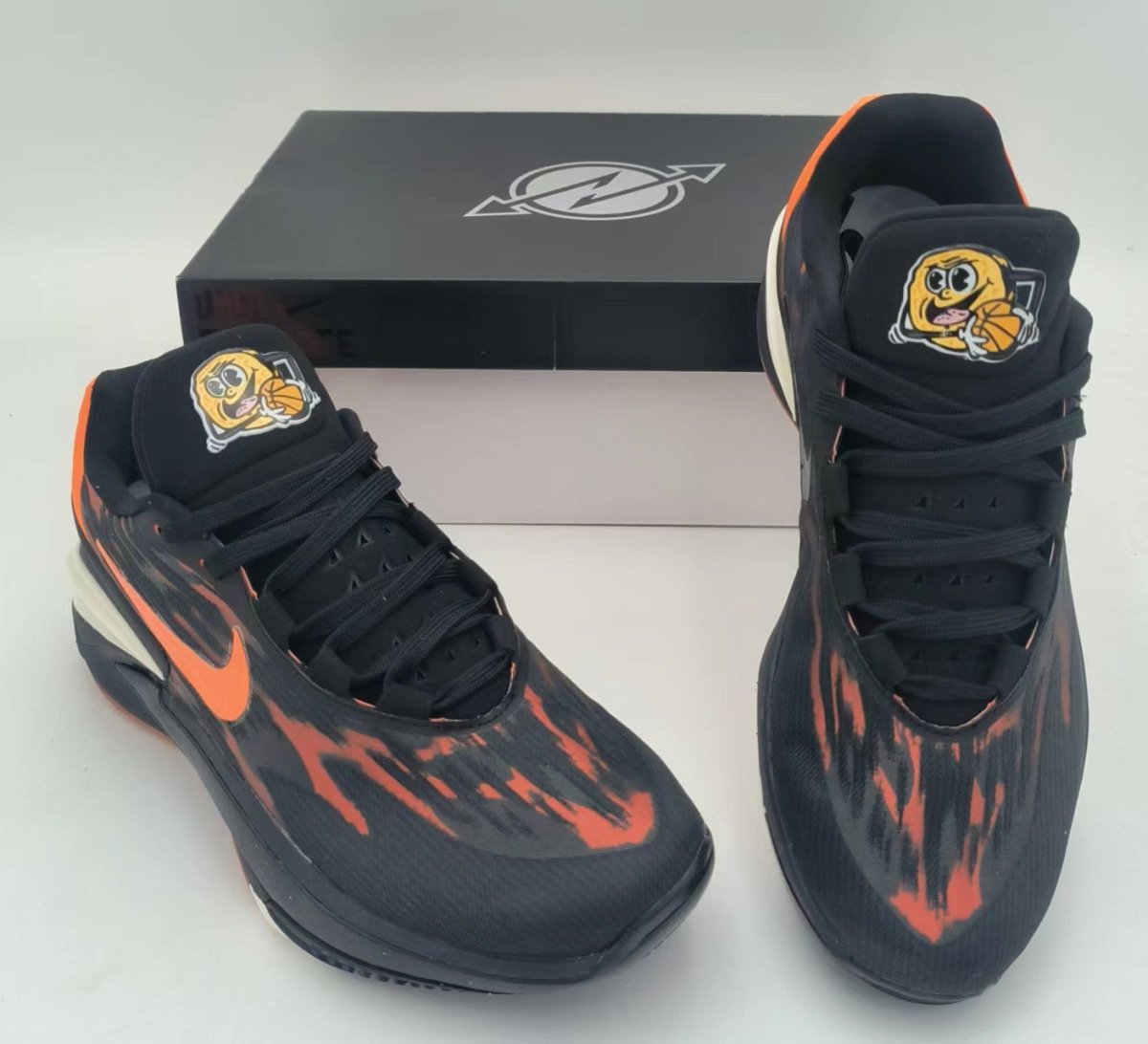 NIKE Air Zoom G.t. Cut 2 - Phantom Orange Sneakers - Black Unisex Streetwear Limited Edition