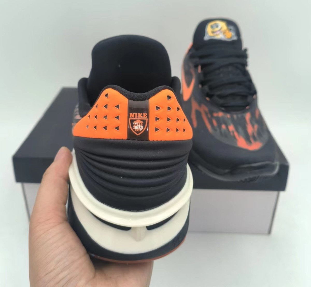 NIKE Air Zoom G.t. Cut 2 - Phantom Orange Sneakers - Black Unisex Streetwear Limited Edition