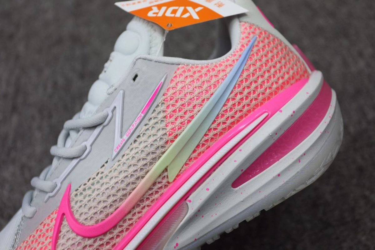 NIKE Air Zoom G.t. Cut - Think Sneakers - Pink Unisex Streetwear Limited Edition