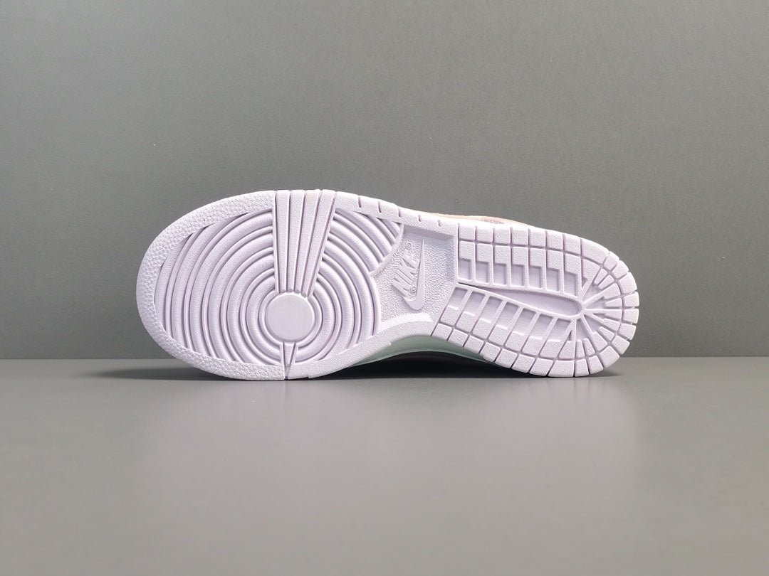 NIKE Dunk - Atmosphere Sneakers - Pink Unisex Streetwear Limited Edition