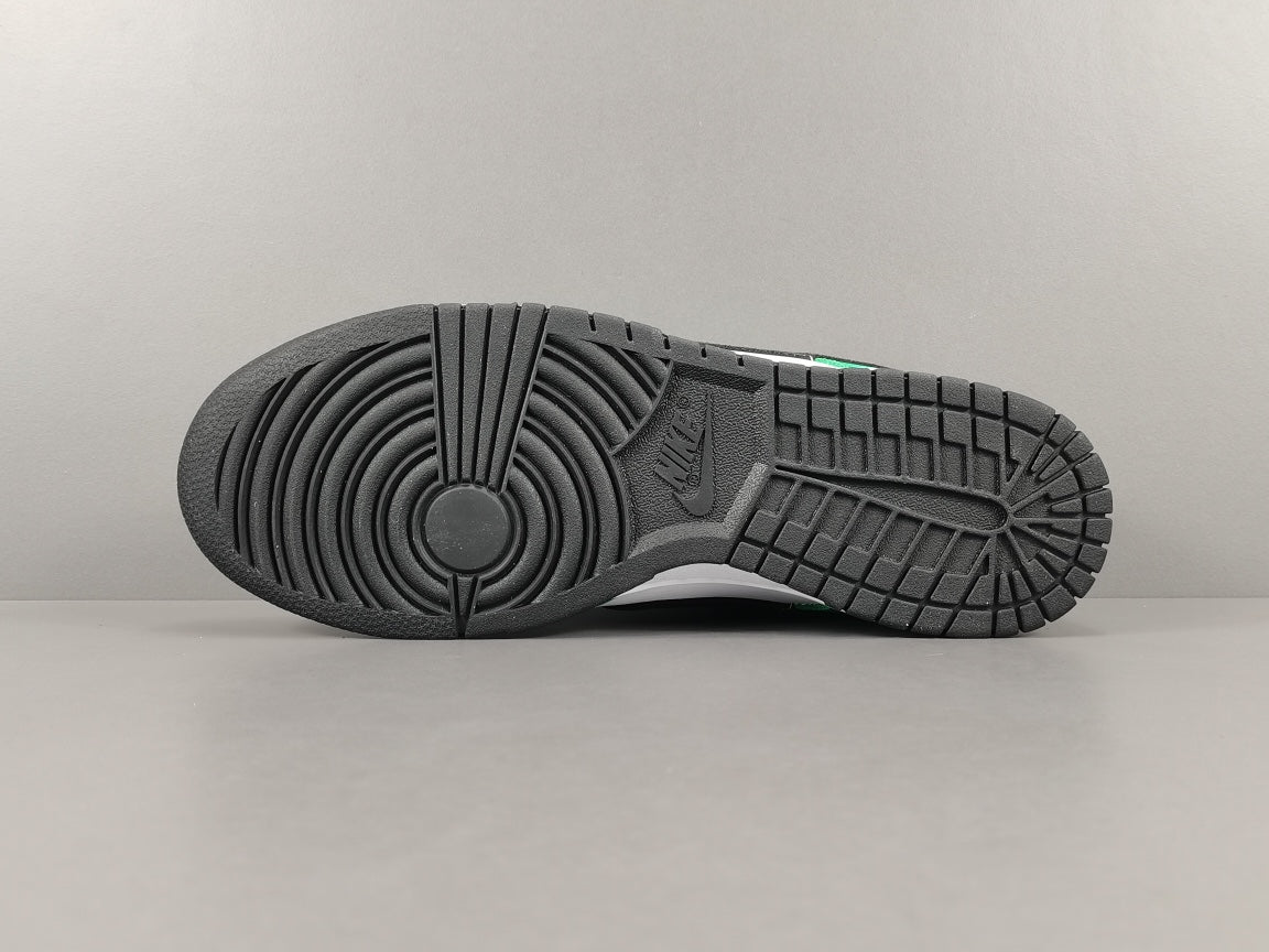NIKE Dunk - Celtics - White Unisex Streetwear Limited Edition - The Nike Dunk Celtics is a classic basketball shoe paying homage to the legendary Boston